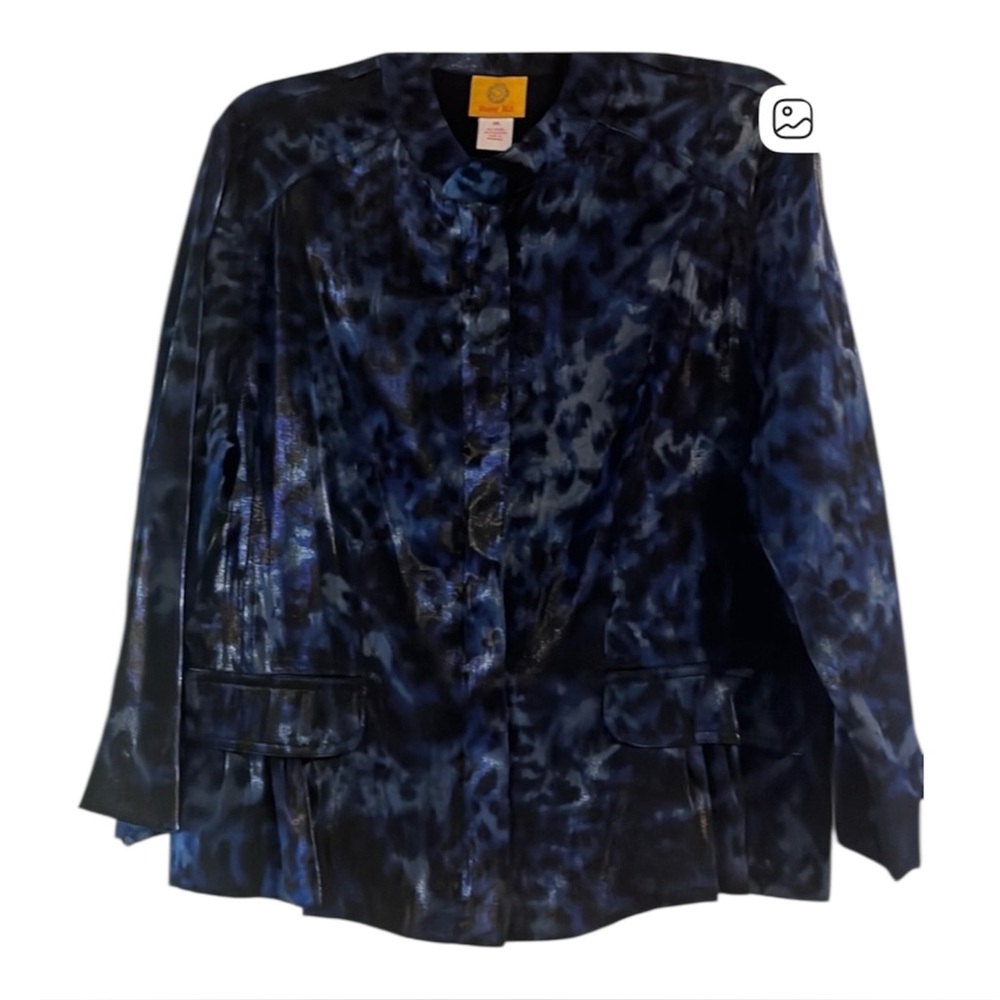 RubyRd. Dressy Blouse 
Royal/Navy hues. Size 12 
Machine Washable
NWOT